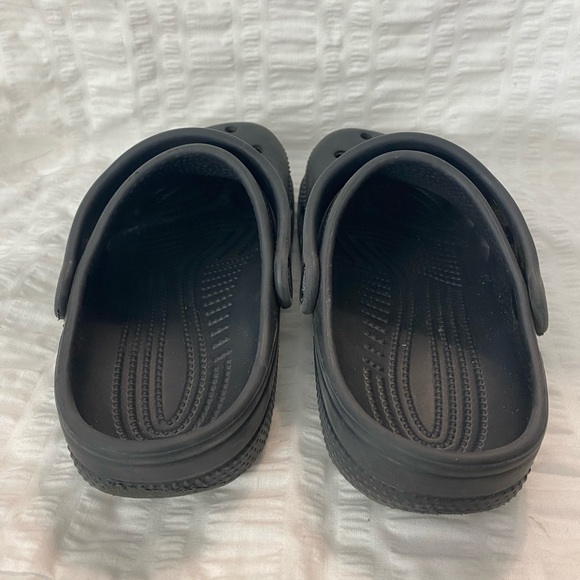 Junior Size 1 Black Crocs with Milan Jibbitz. - Picture 4 of 9